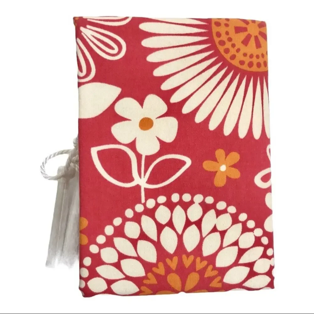 Hand-Made Floral Fabric Journal Applique NWOT Red White & Yellow Daisy